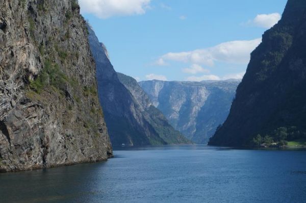 峡湾怎么玩（峡湾和峡谷）